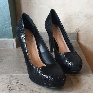 BCBG black heels